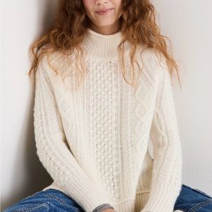 Alex Mill cream sweater. 53% wool, 30% polyamide fiber, 17% alpaca